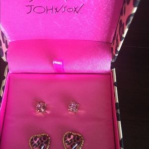 Betsey Johnson Earring set